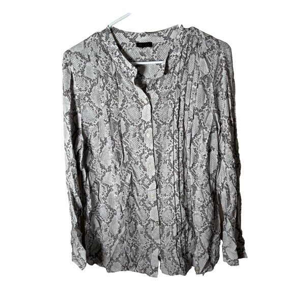 Talbots Tops - Talbots Shirt Women's Large Snake Printed Button Up Long Sleeve Printed